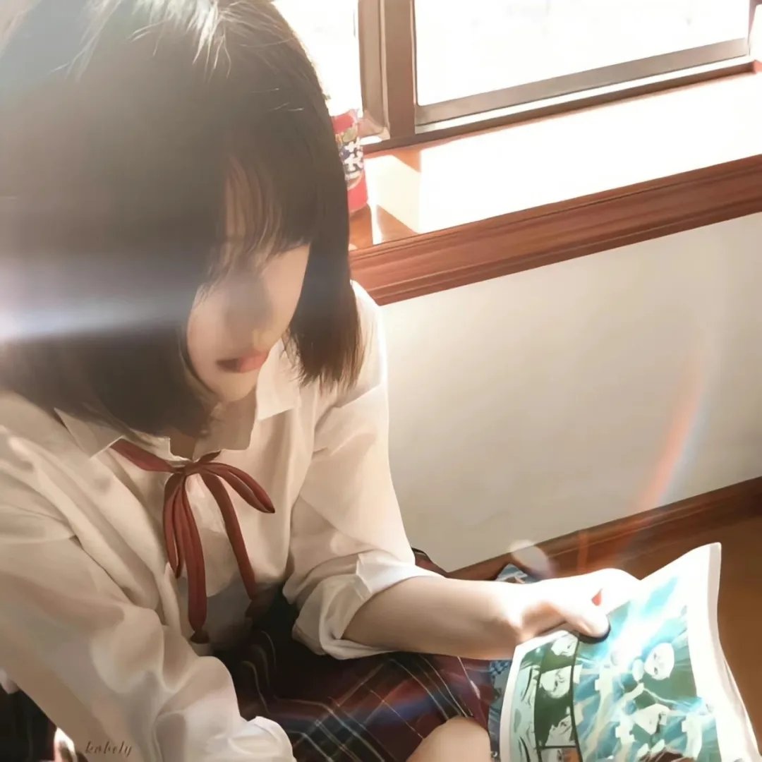 褶边海报