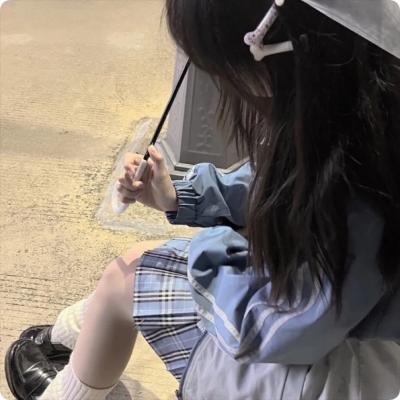 玻露的泡泡球海报